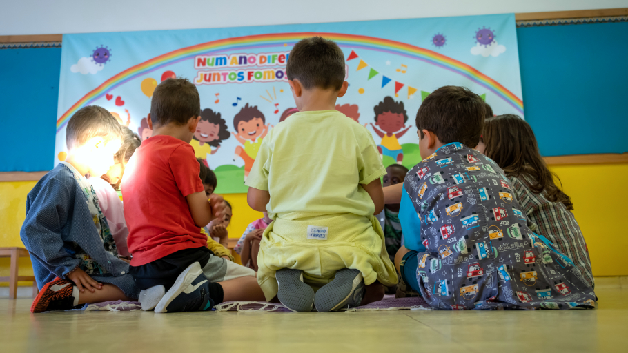 Relatório da UNICEF revela que há cerca de 648.000 crianças expostas à seca em Portuga...