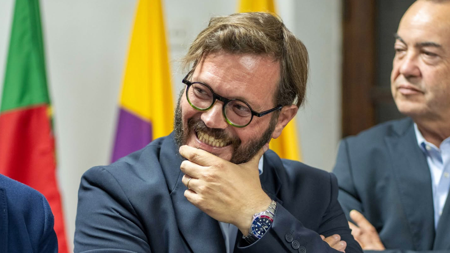 Quatro meses depois da denúncia do <b><em>SETE JORNAL</em></b>, concurso está parado e a...